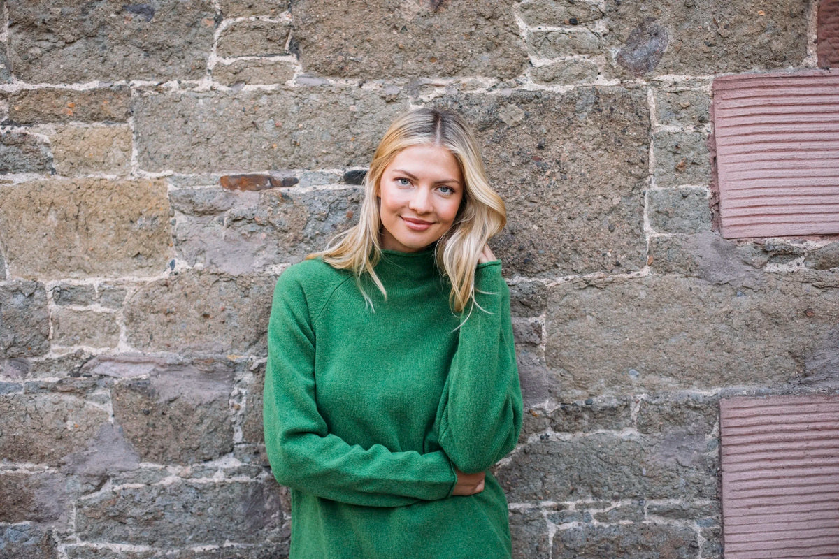 ERIBÉ Corry Raglan Sweater in Watercress Green