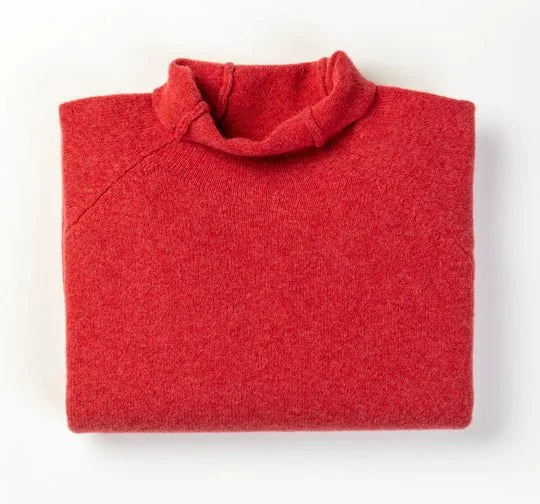 ERIBÉ Corry Raglan Sweater in Rouge